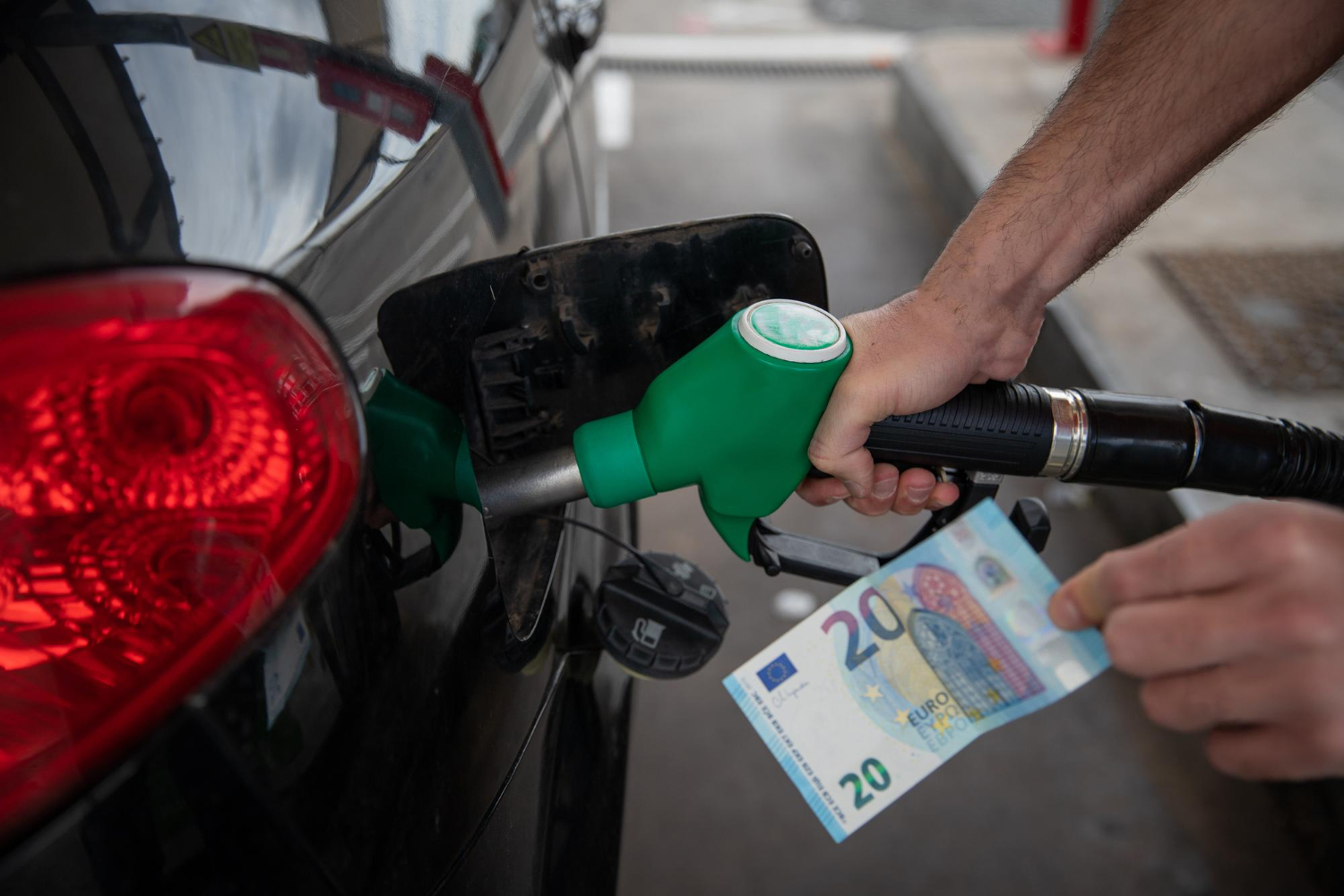 prezzo benzina